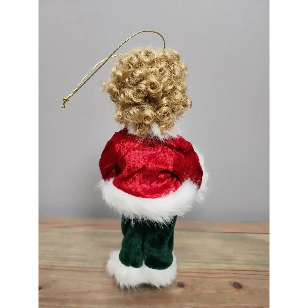 Caroling Caroler Christmas Ornament 9
